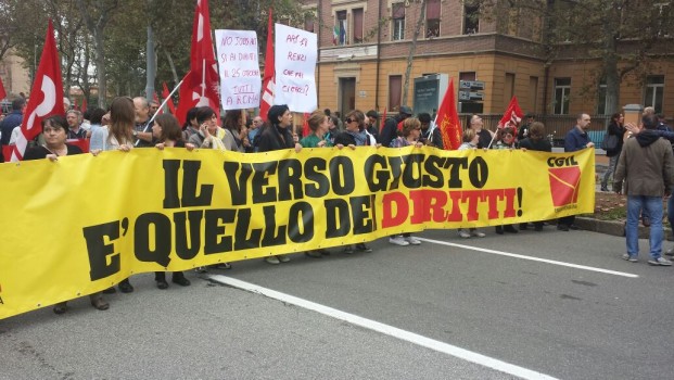 L'Abruzzo a piazza San Giovanni, a migliaia tra rabbia e speranze